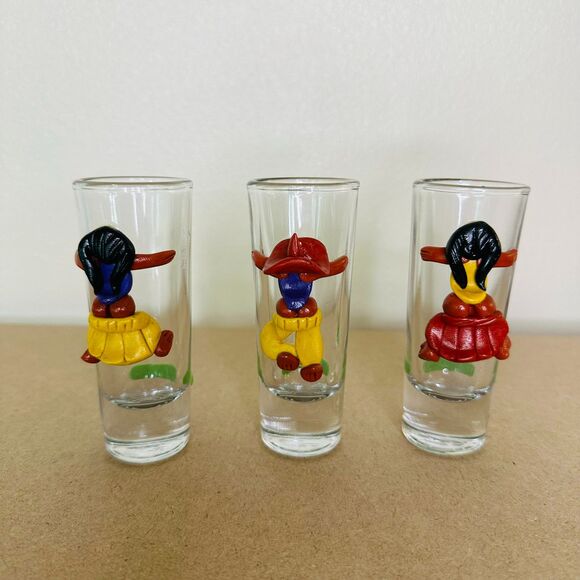 Set of Three "Cheeky" Bootie Tall Shot Glasses Sn. Miguel de Allende - Picture 5 of 5